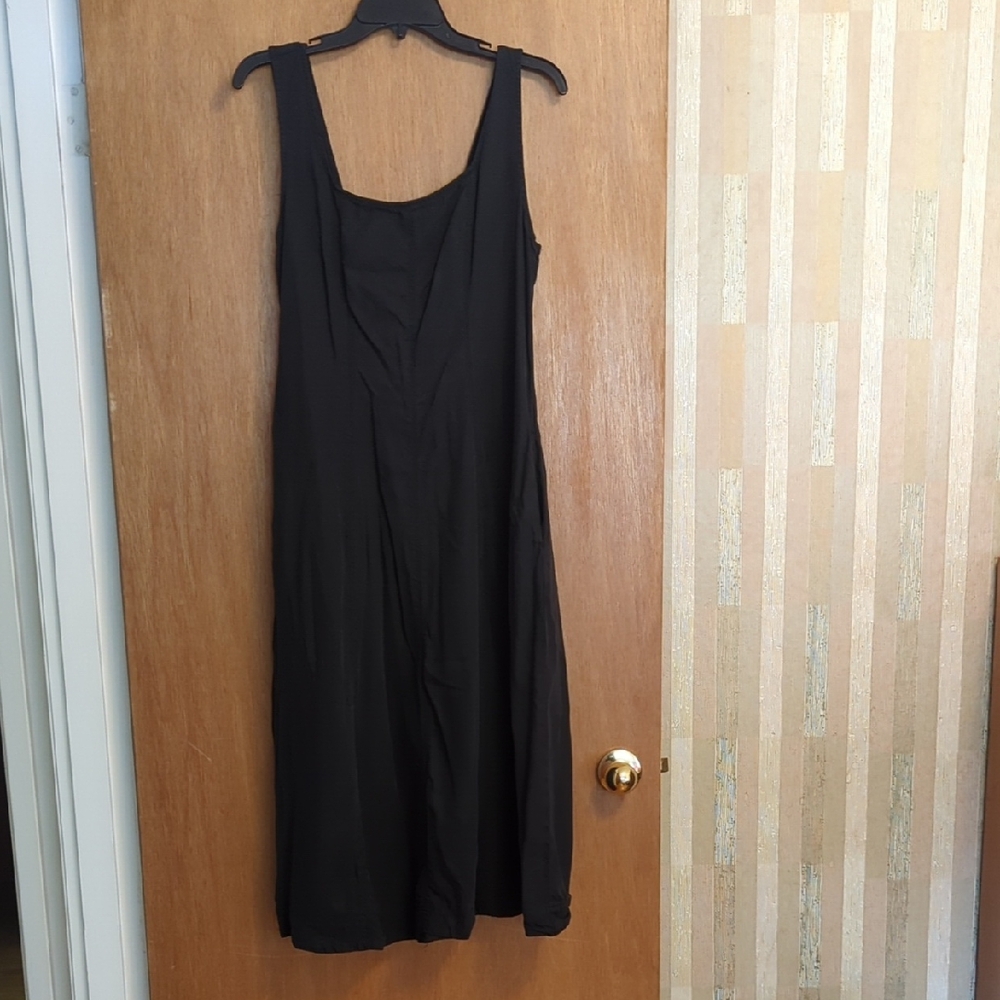 Universal Thread Elegant Black Midi Dress